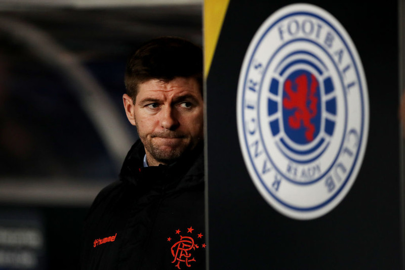 Gerrard vill klára skosku deildina með eða án áhorfenda