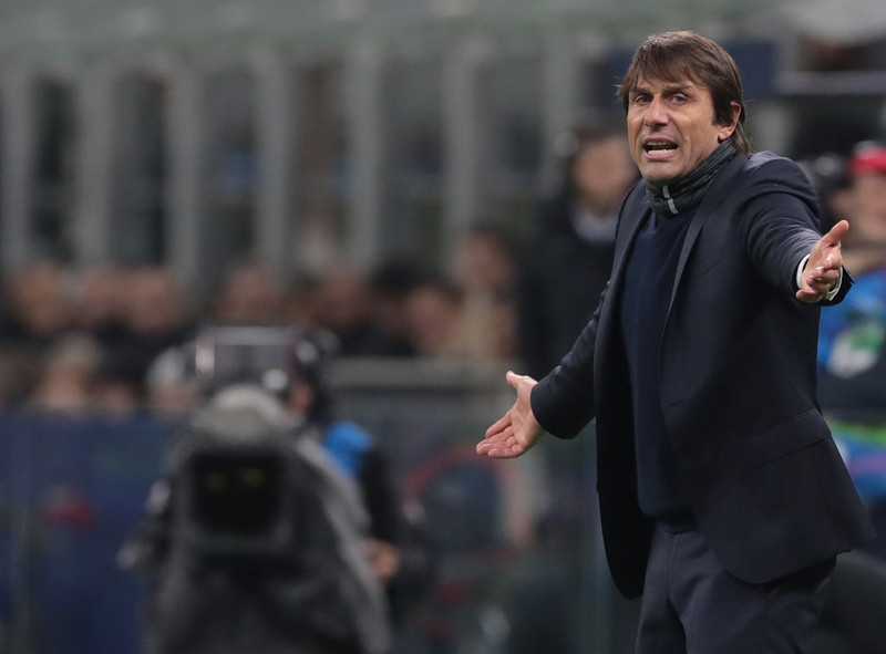Conte slaufaði fréttamannafundi vegna bréfbirtingar