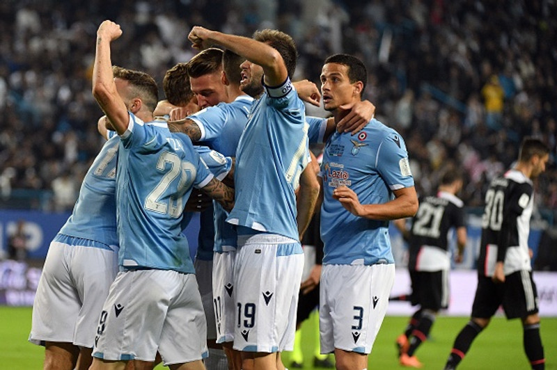 Lazio heimsækir Genoa.