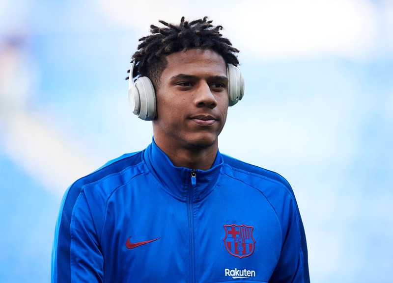 Barca að selja Todibo til Benfica - Eric Garcia kemur í staðinn