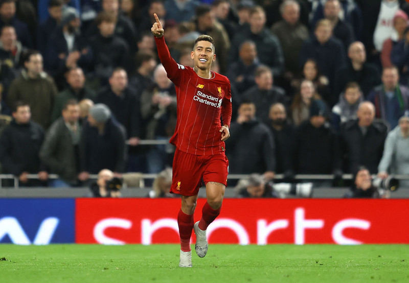 Roberto Firmino var með skemmtilegar hreyfingar í gær