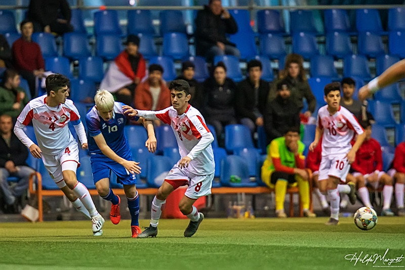 Myndaveisla: U17 tapaði gegn Tadsíkistan