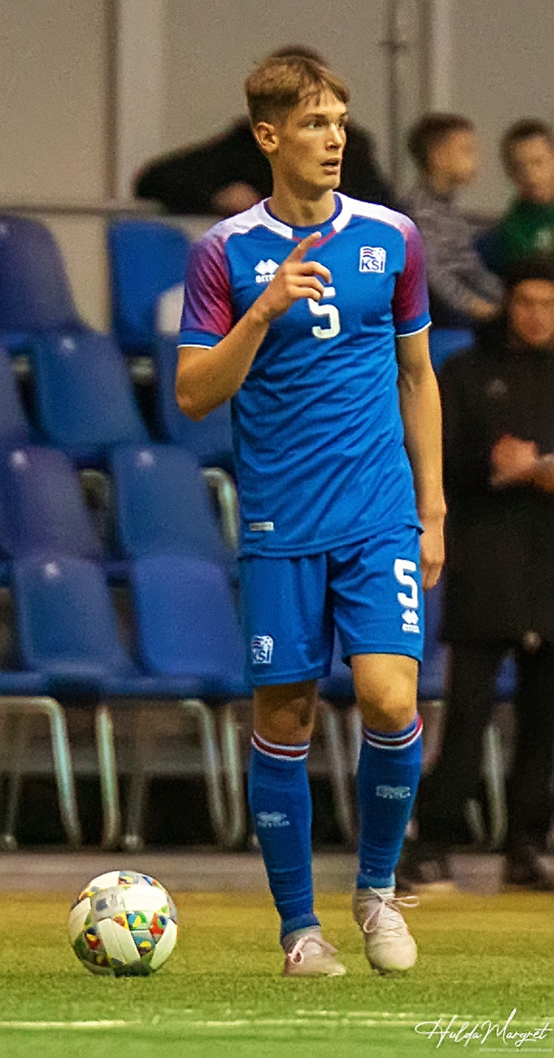 Myndaveisla: U17 tapaði gegn Tadsíkistan