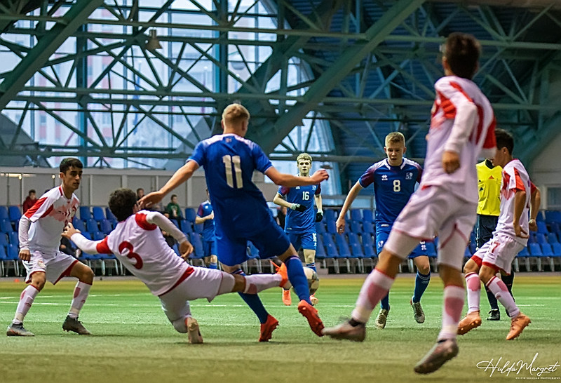 Myndaveisla: U17 tapaði gegn Tadsíkistan