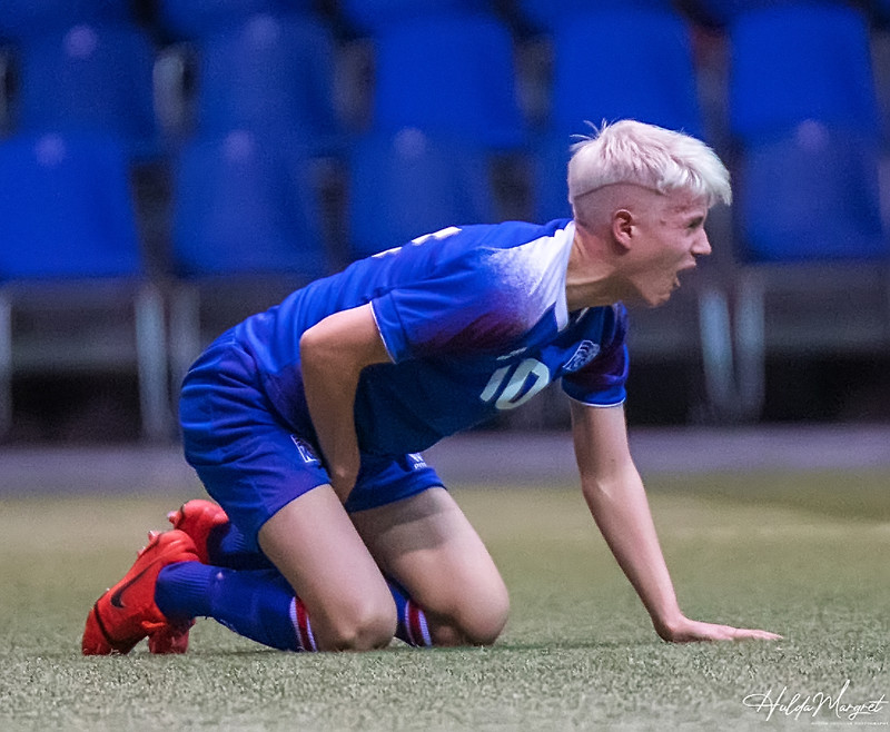 Myndaveisla: U17 tapaði gegn Tadsíkistan