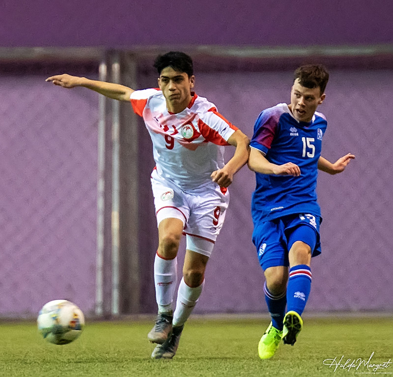 Myndaveisla: U17 tapaði gegn Tadsíkistan