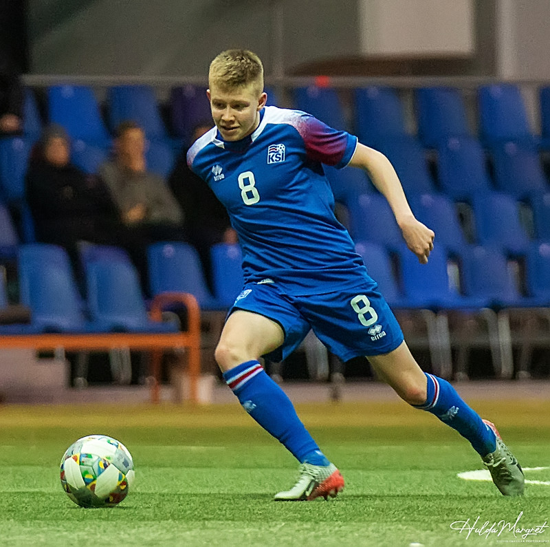 Myndaveisla: U17 tapaði gegn Tadsíkistan
