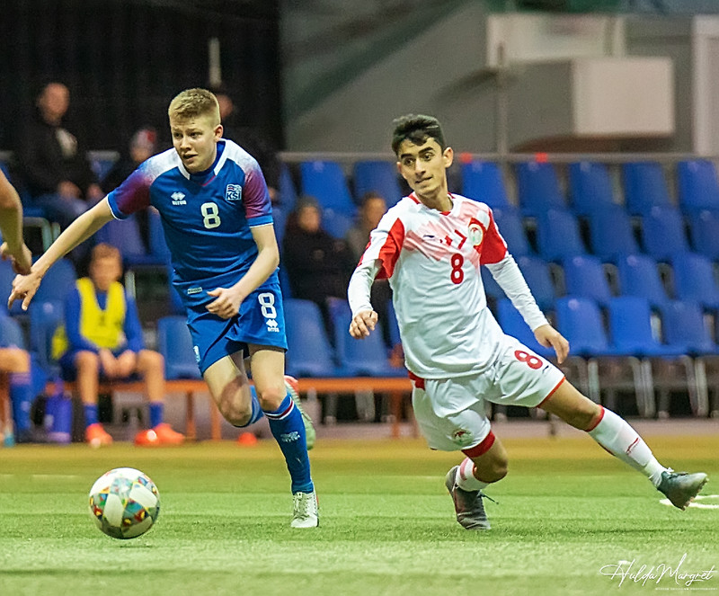 Myndaveisla: U17 tapaði gegn Tadsíkistan