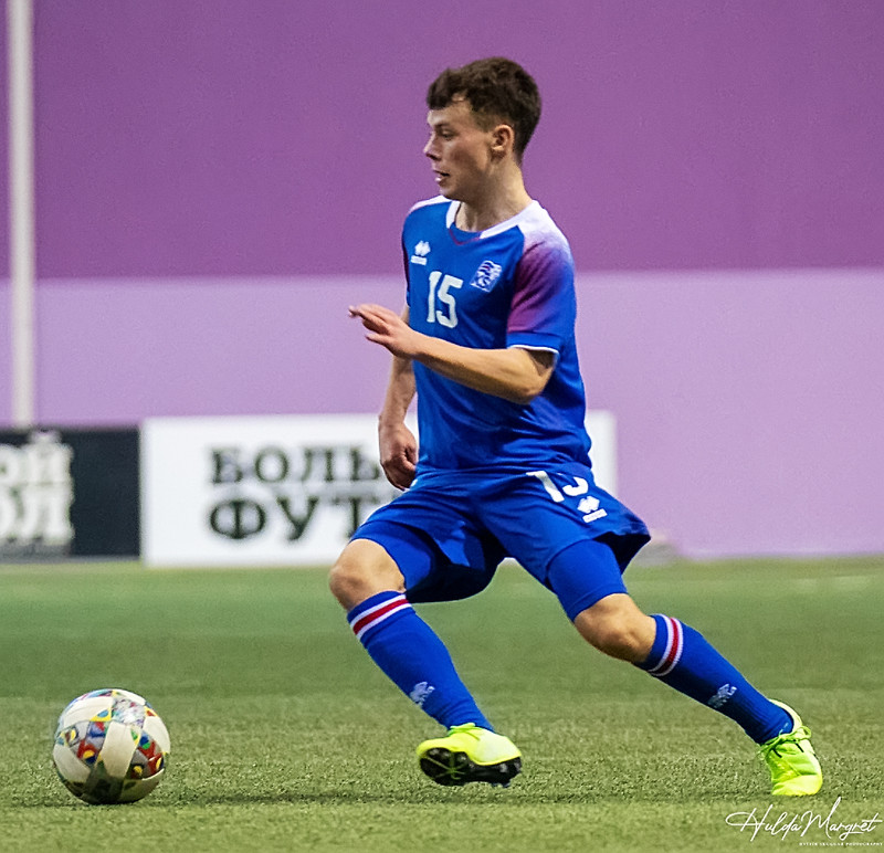 Myndaveisla: U17 tapaði gegn Tadsíkistan
