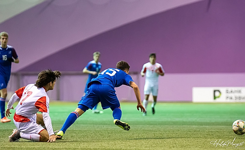 Myndaveisla: U17 tapaði gegn Tadsíkistan