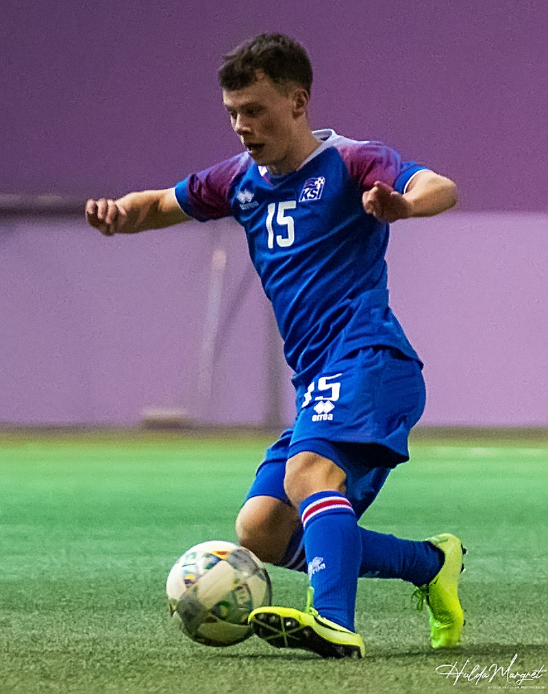 Myndaveisla: U17 tapaði gegn Tadsíkistan