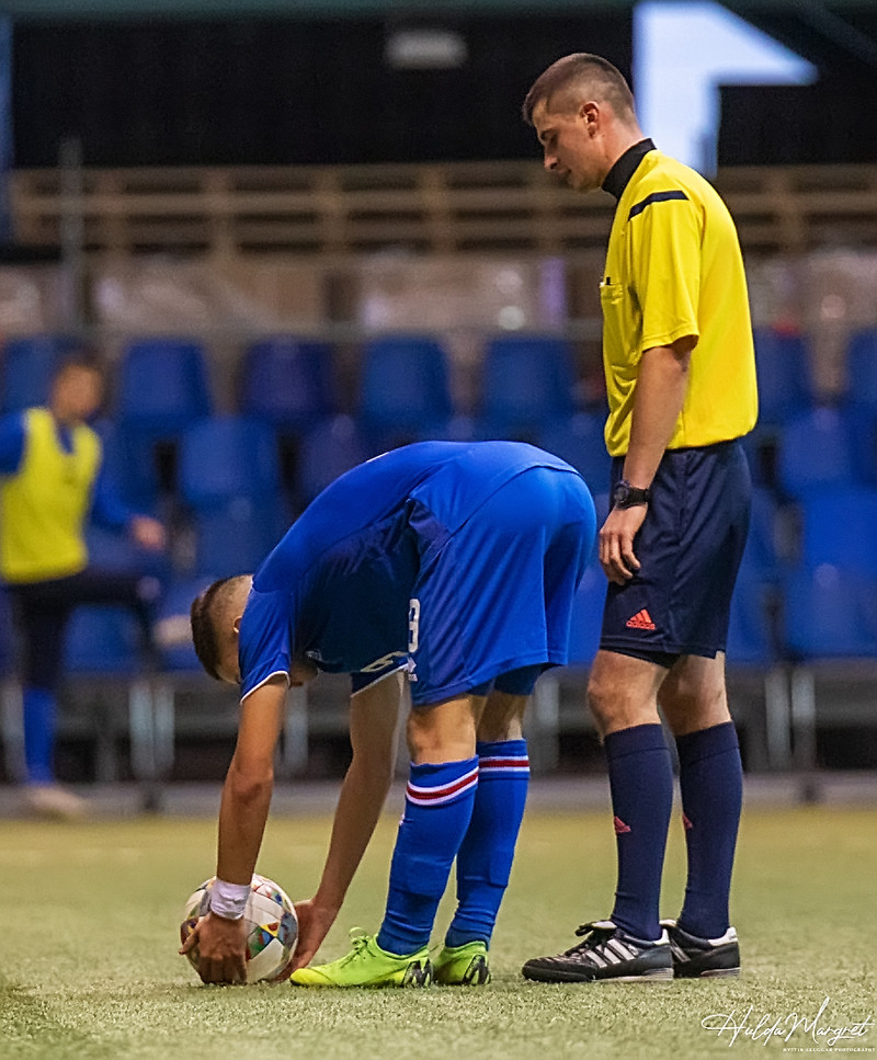 Myndaveisla: U17 tapaði gegn Tadsíkistan