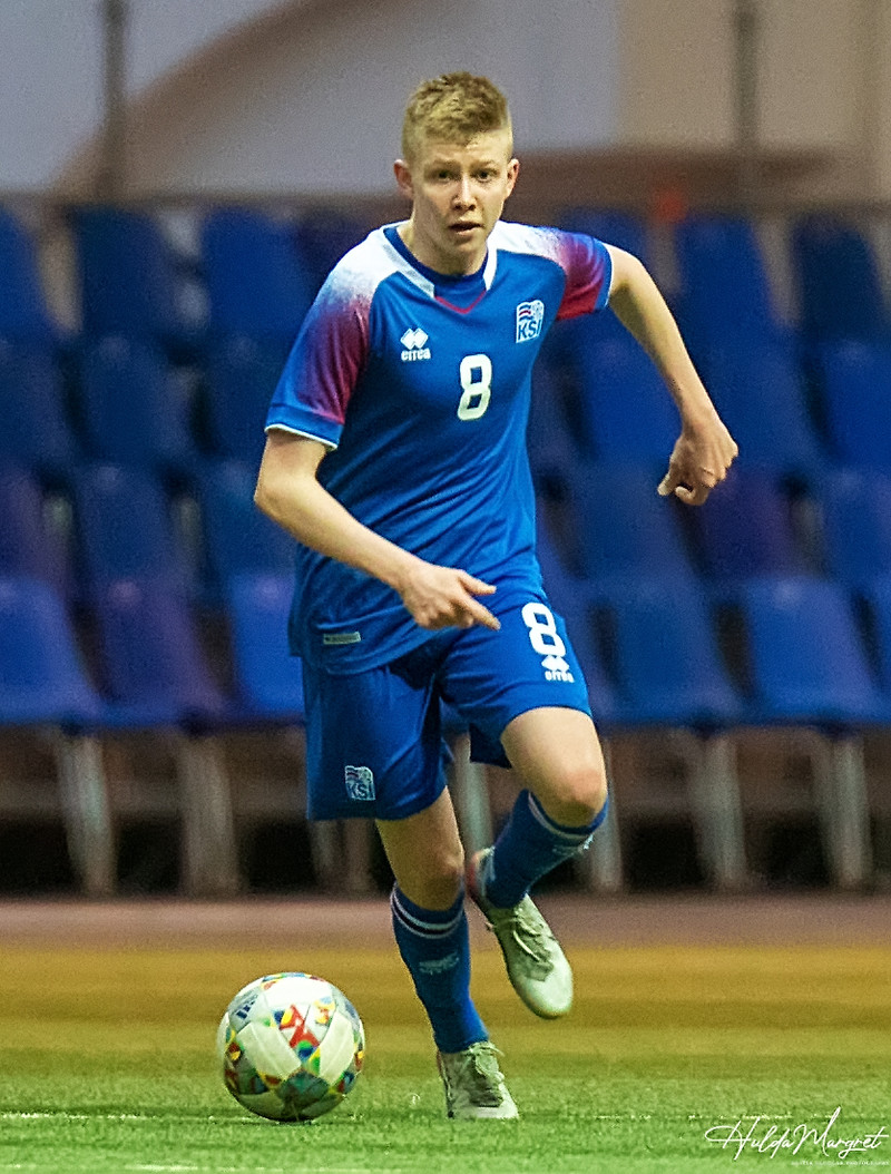 Myndaveisla: U17 tapaði gegn Tadsíkistan