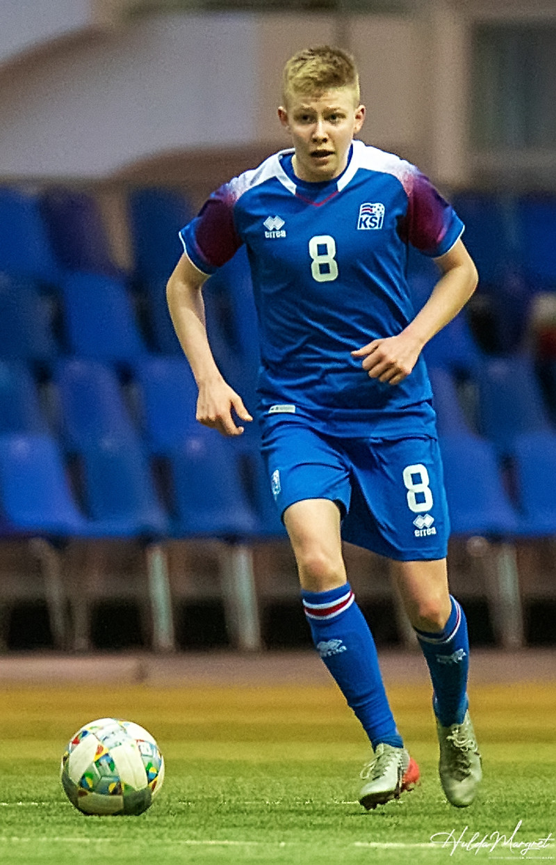 Myndaveisla: U17 tapaði gegn Tadsíkistan