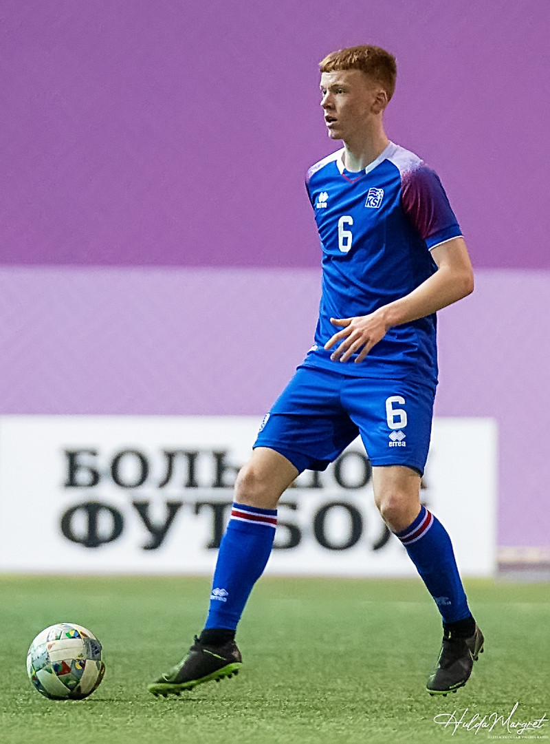 Myndaveisla: U17 tapaði gegn Tadsíkistan
