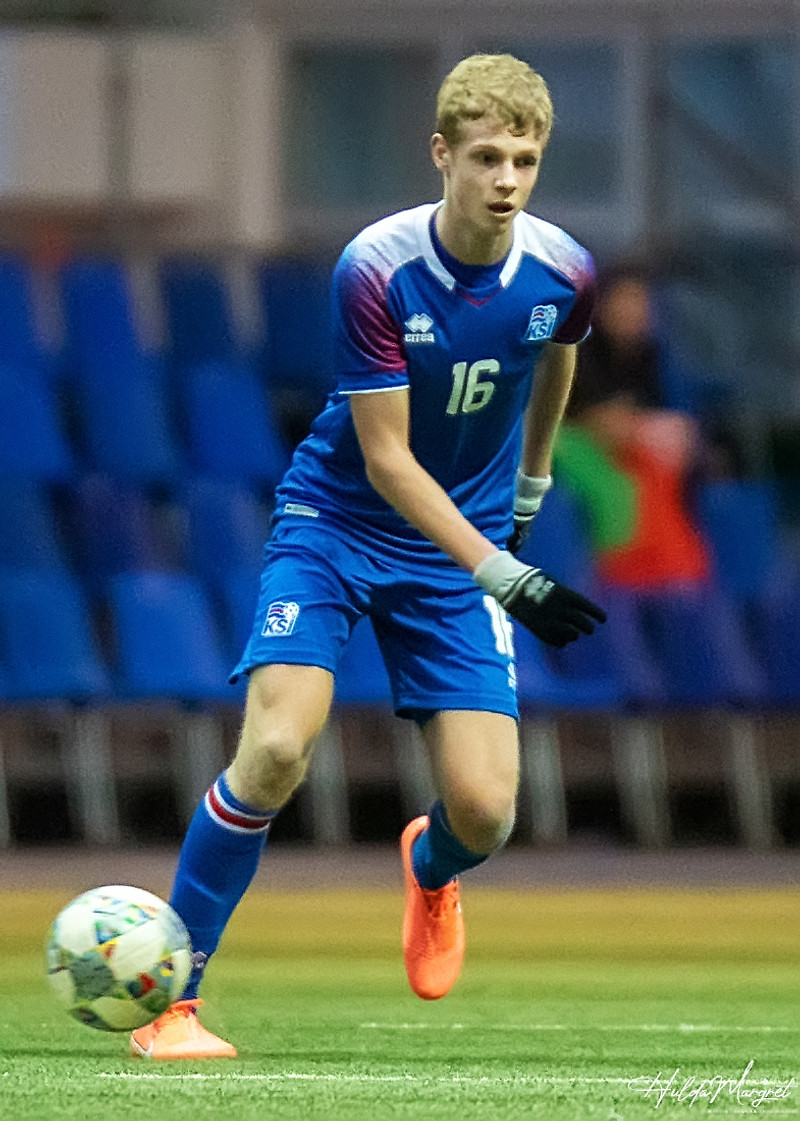 Myndaveisla: U17 tapaði gegn Tadsíkistan