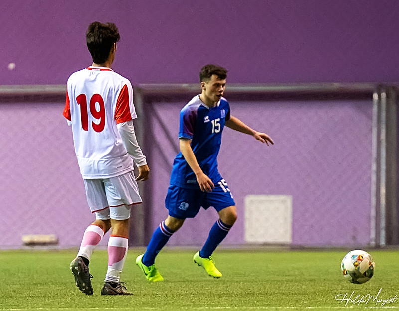 Myndaveisla: U17 tapaði gegn Tadsíkistan