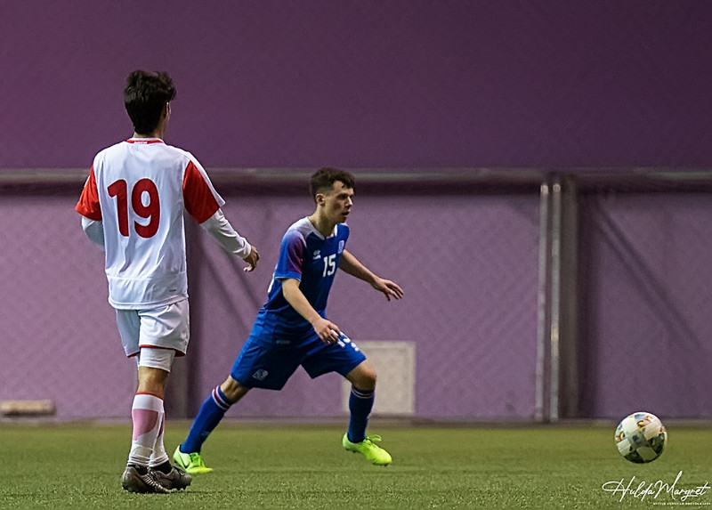 Myndaveisla: U17 tapaði gegn Tadsíkistan