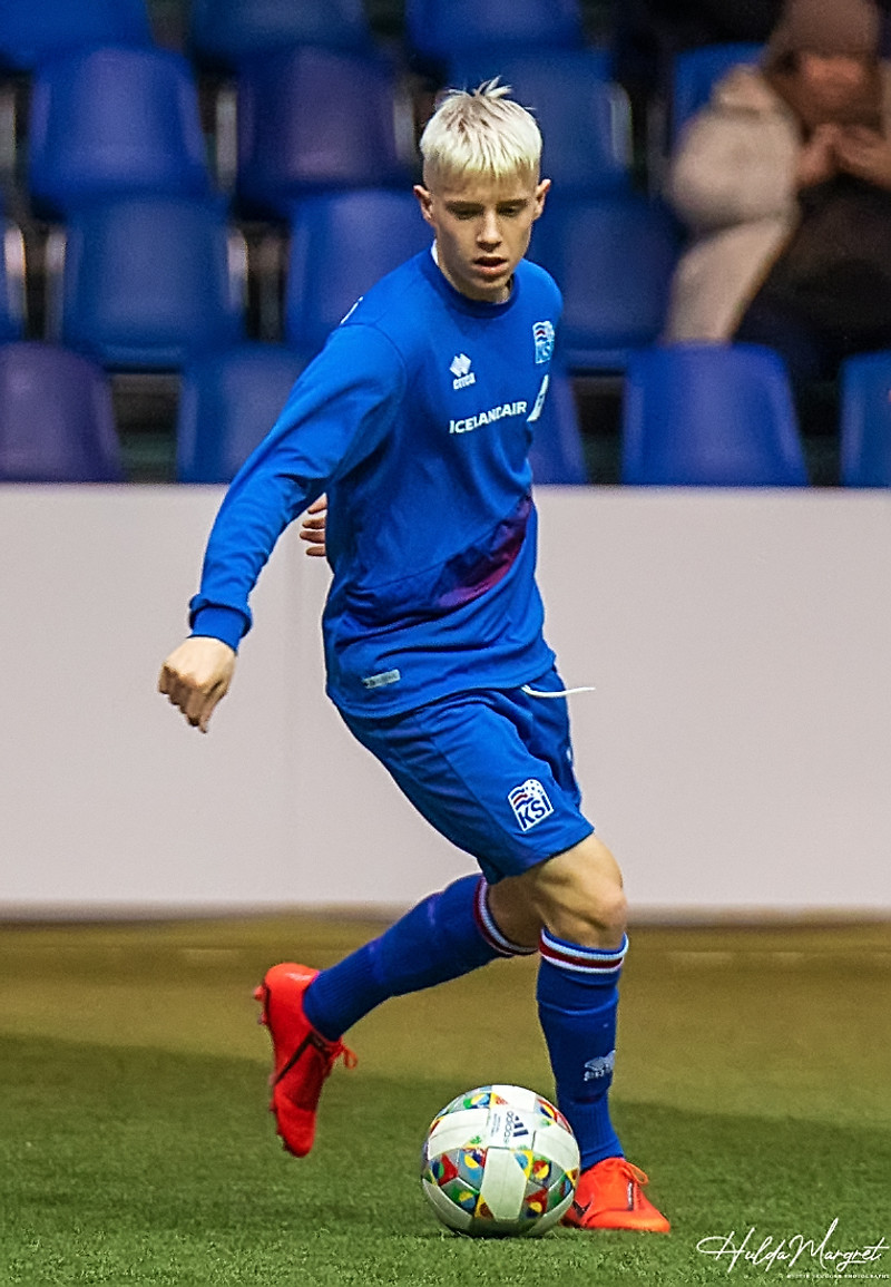Myndaveisla: U17 tapaði gegn Tadsíkistan