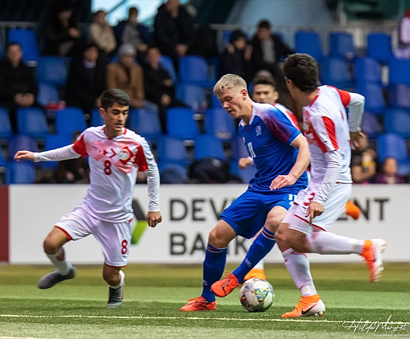 Myndaveisla: U17 tapaði gegn Tadsíkistan