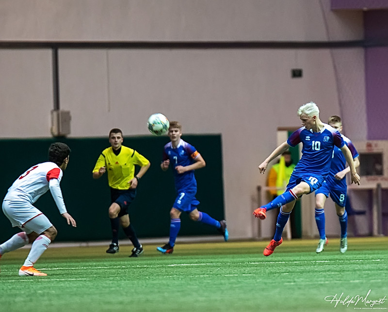 Myndaveisla: U17 tapaði gegn Tadsíkistan