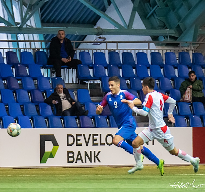 Myndaveisla: U17 tapaði gegn Tadsíkistan