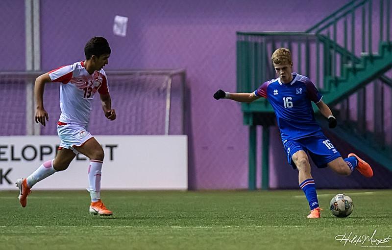 Myndaveisla: U17 tapaði gegn Tadsíkistan