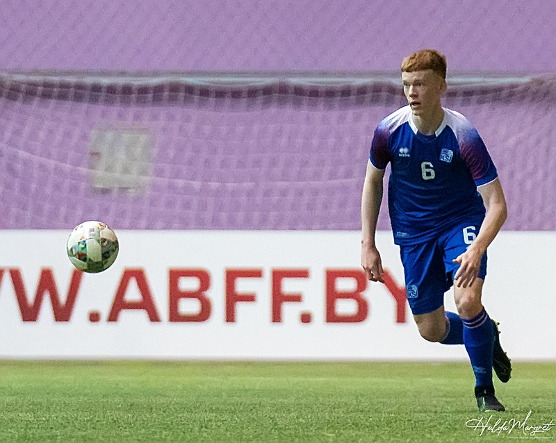 Myndaveisla: U17 tapaði gegn Tadsíkistan