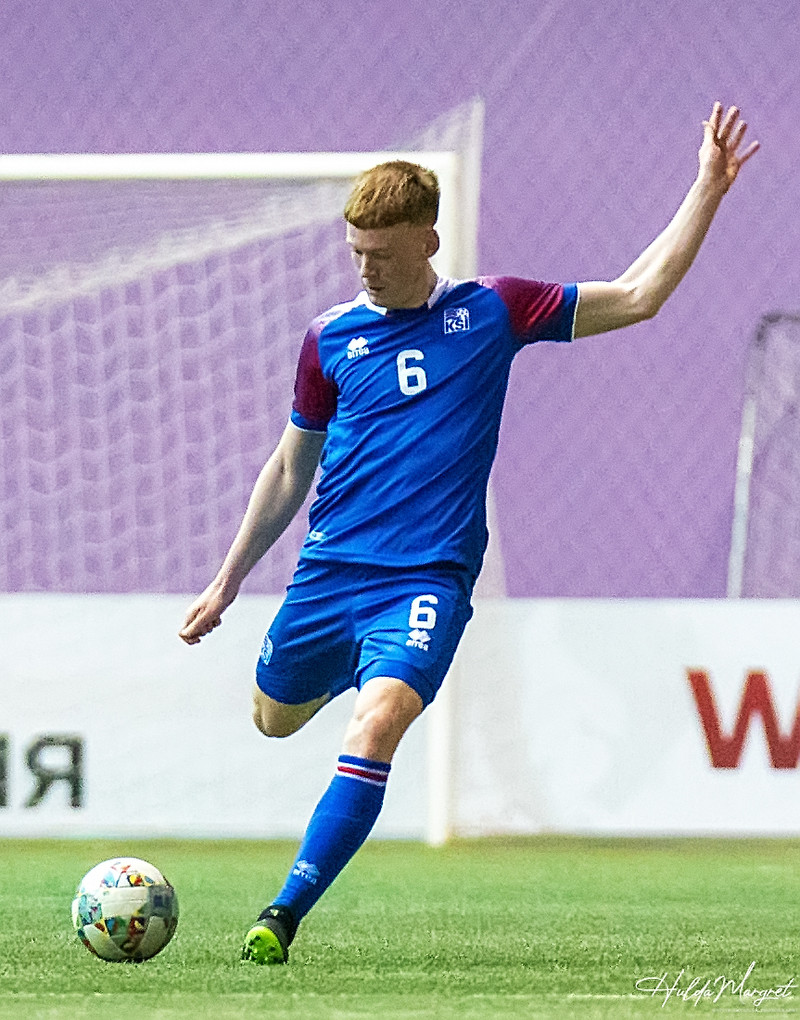 Myndaveisla: U17 tapaði gegn Tadsíkistan