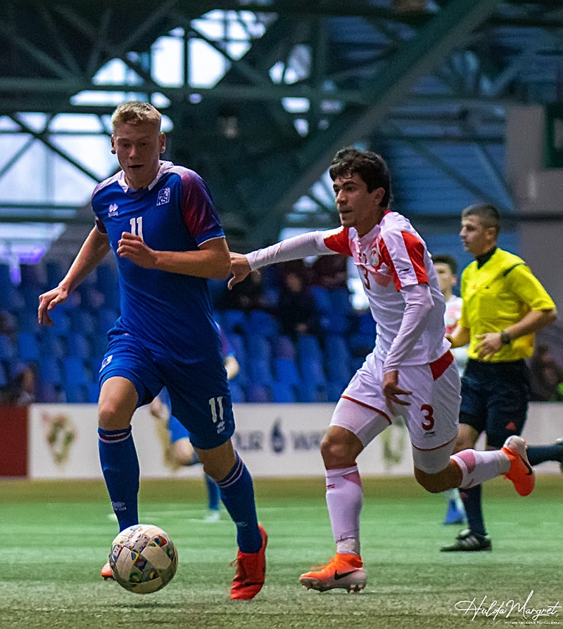 Myndaveisla: U17 tapaði gegn Tadsíkistan