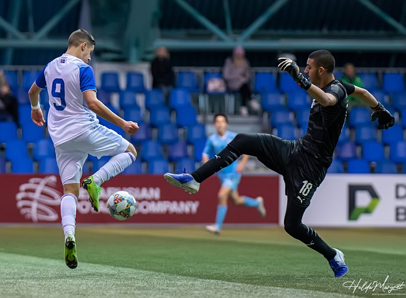 Myndaveisla: Flottur sigur U17 gegn Ísrael