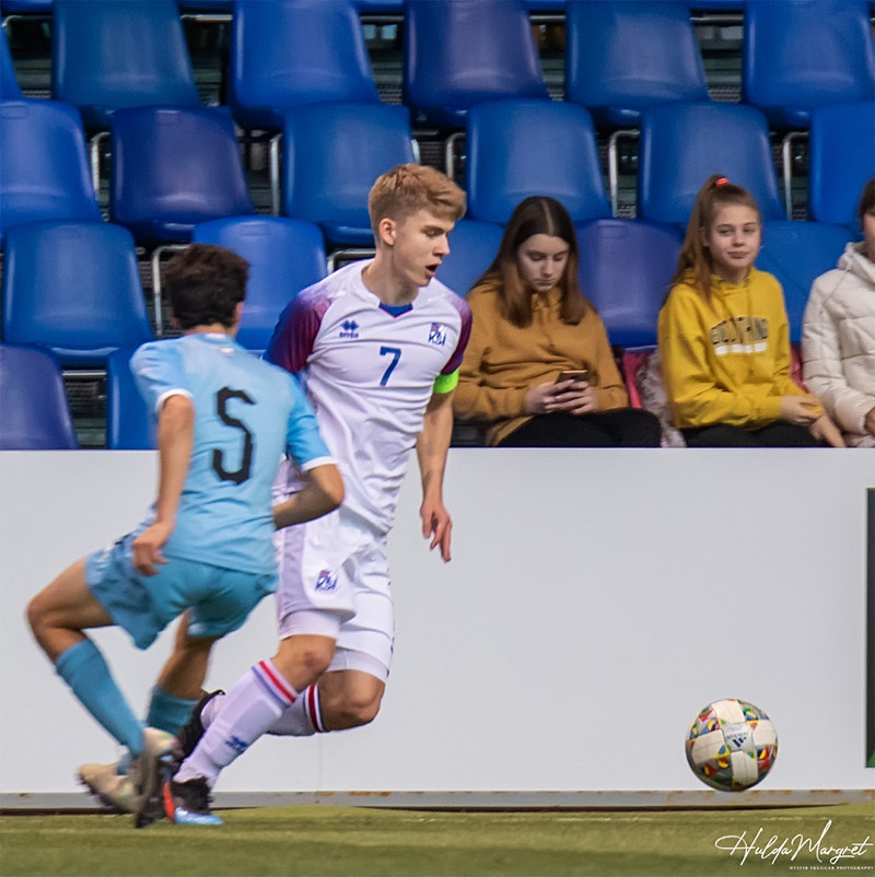Myndaveisla: Flottur sigur U17 gegn Ísrael