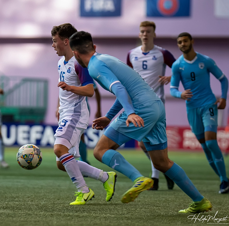 Myndaveisla: Flottur sigur U17 gegn Ísrael