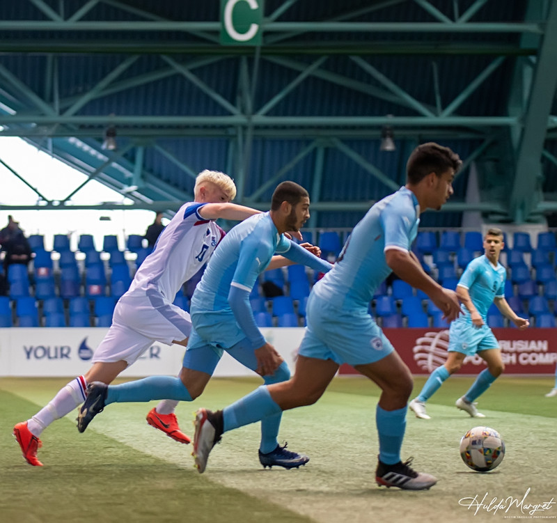 Myndaveisla: Flottur sigur U17 gegn Ísrael