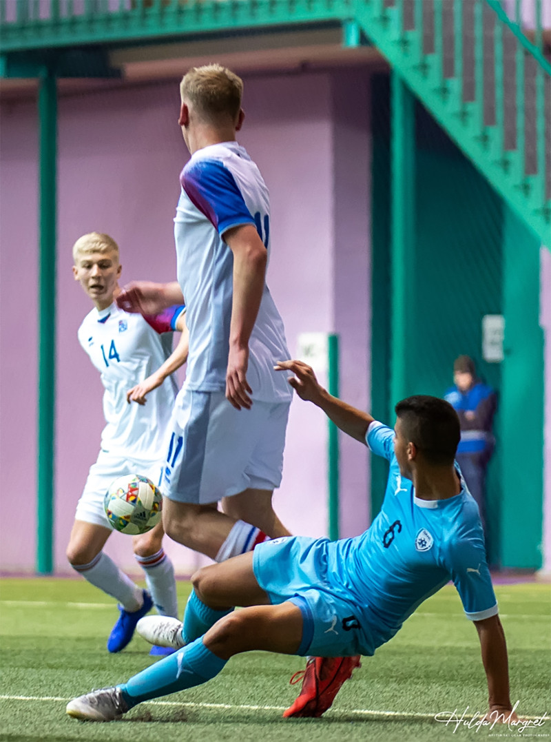 Myndaveisla: Flottur sigur U17 gegn Ísrael