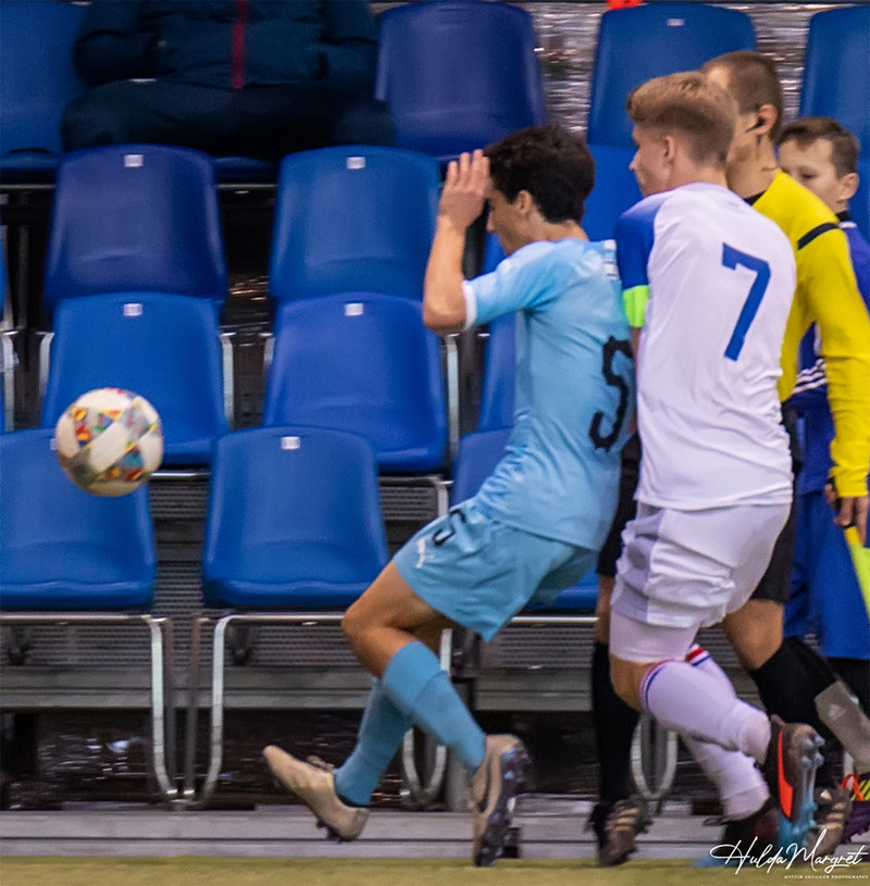Myndaveisla: Flottur sigur U17 gegn Ísrael