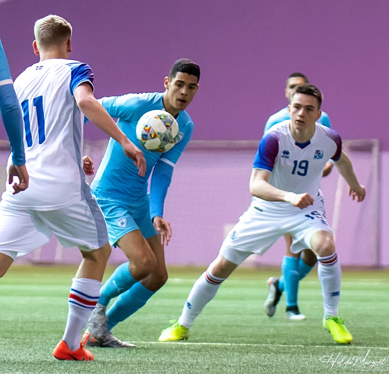 Myndaveisla: Flottur sigur U17 gegn Ísrael