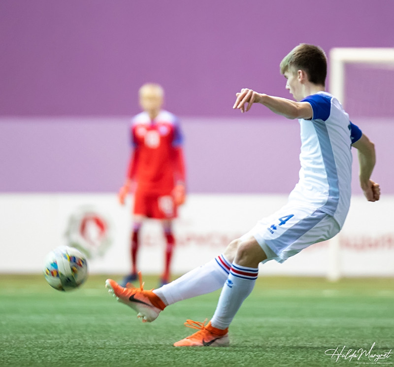Myndaveisla: Flottur sigur U17 gegn Ísrael
