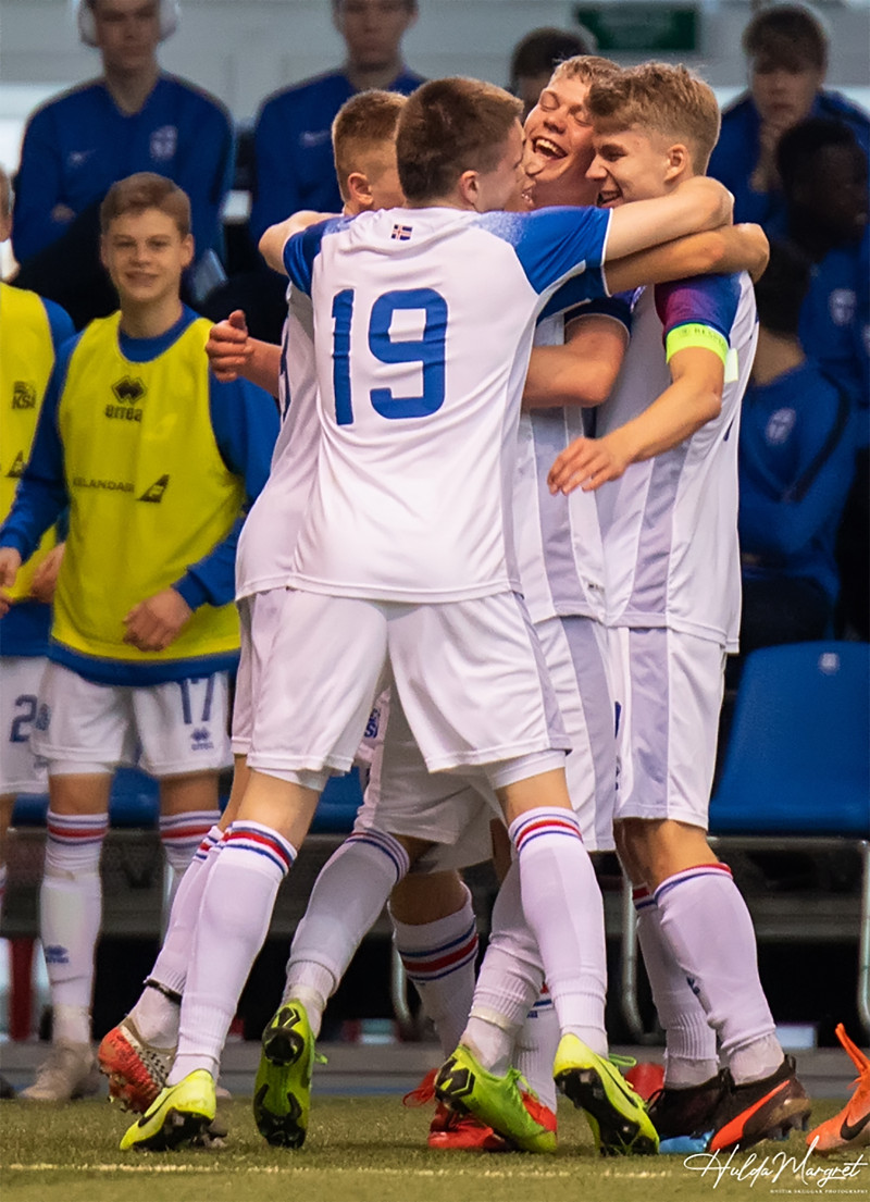 Myndaveisla: Flottur sigur U17 gegn Ísrael