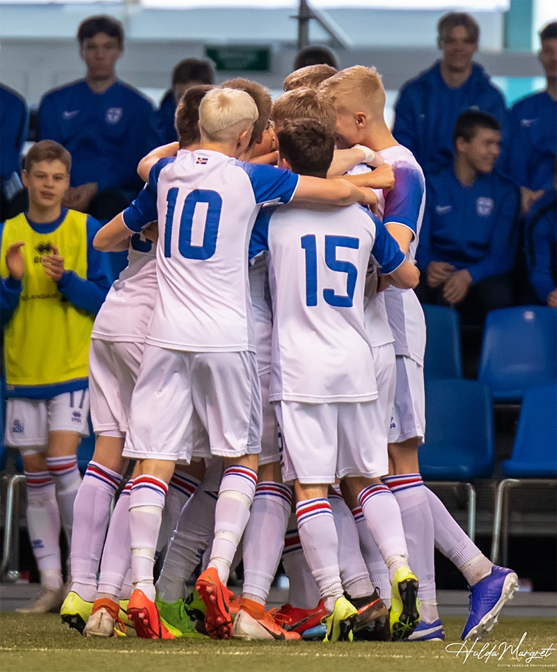 Myndaveisla: Flottur sigur U17 gegn Ísrael