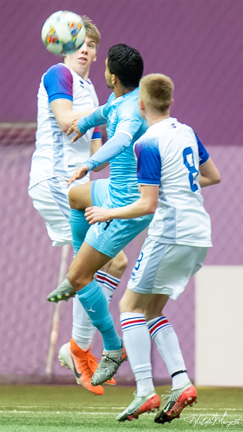 Myndaveisla: Flottur sigur U17 gegn Ísrael