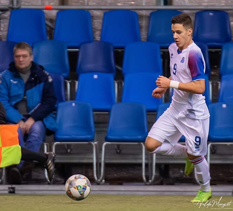 Myndaveisla: Flottur sigur U17 gegn Ísrael