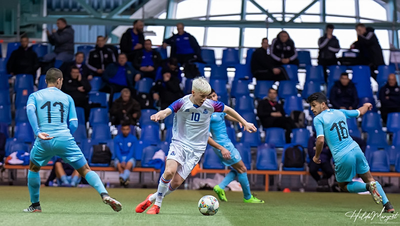 Myndaveisla: Flottur sigur U17 gegn Ísrael