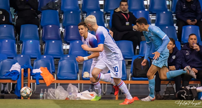 Myndaveisla: Flottur sigur U17 gegn Ísrael