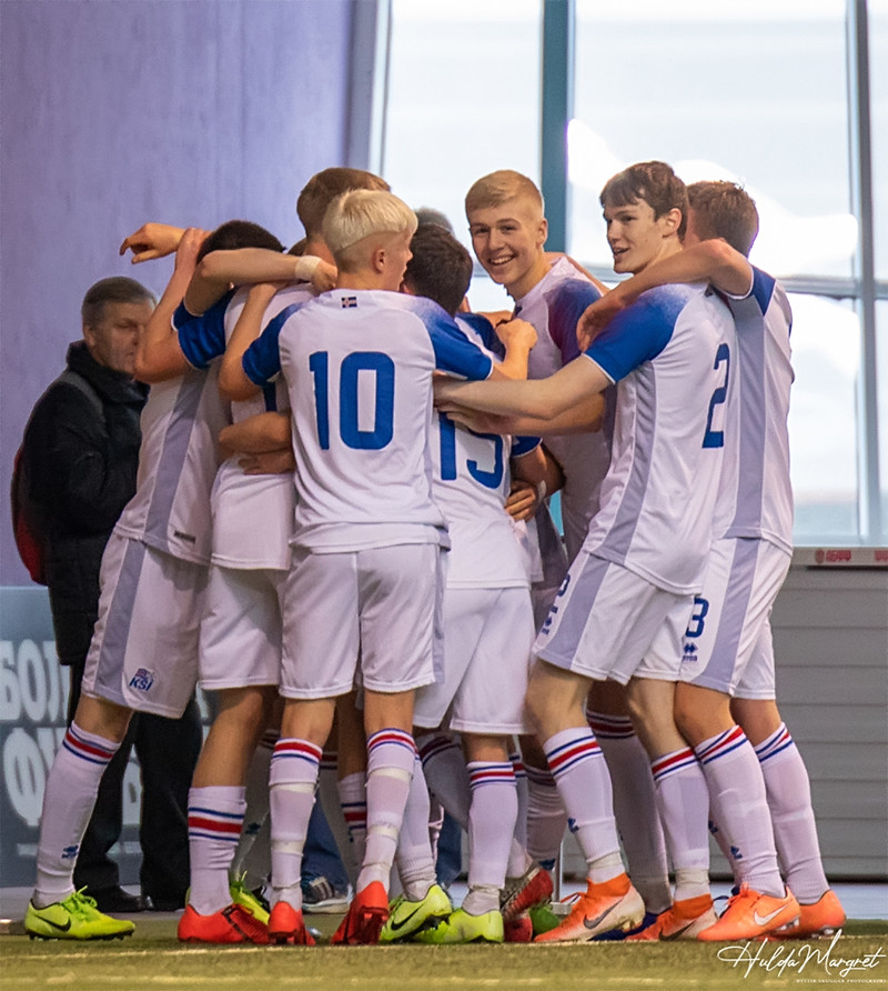 Myndaveisla: Flottur sigur U17 gegn Ísrael