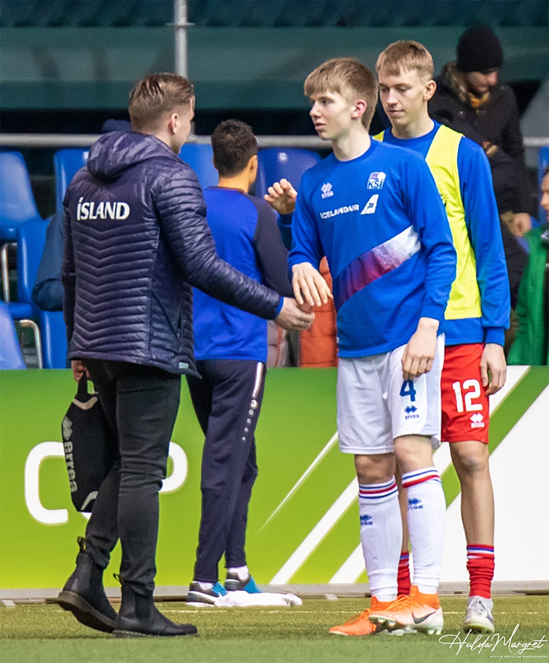 Myndaveisla: Flottur sigur U17 gegn Ísrael