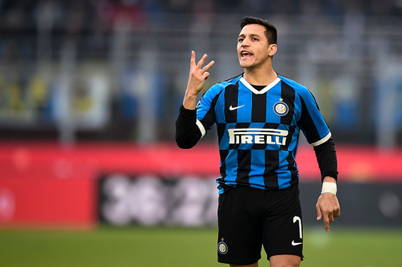 Ítalía: Young og Sanchez skinu er Inter skoraði sex gegn Birki