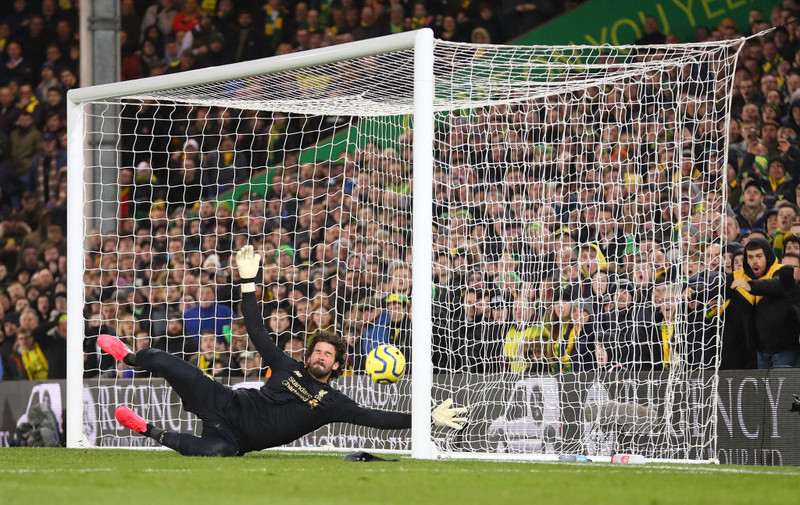 Alisson var öflugur gegn Norwich