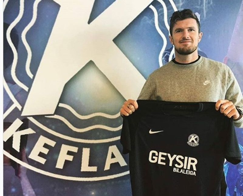 Joey Gibbs er 27 ára.