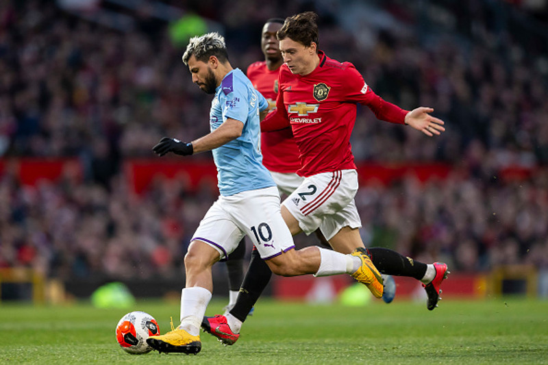 Leikmenn Man Utd hættu er Aguero skoraði - Tæp rangstaða